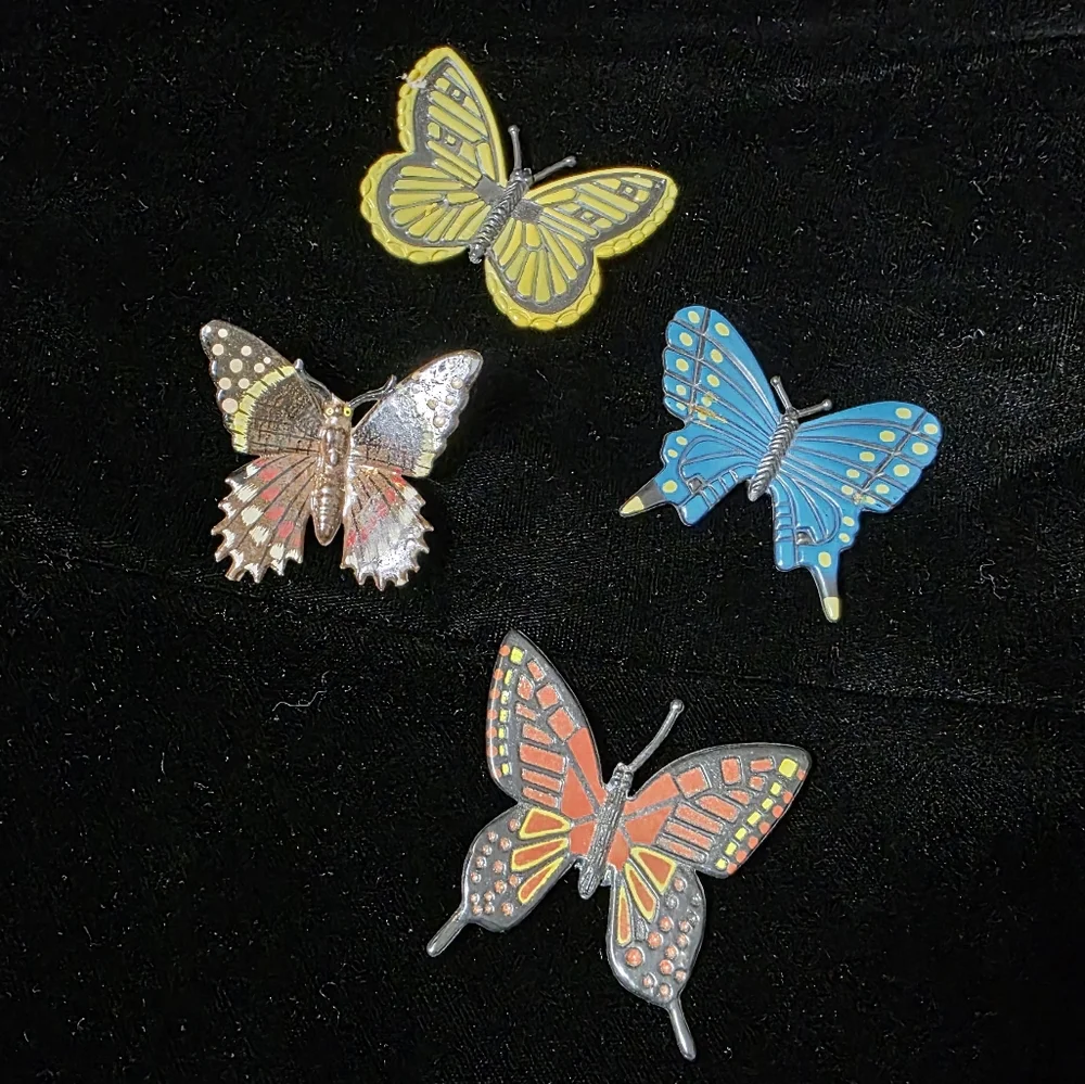 VTG Kitschy Butterfly Magnet Set of 4, 1970s 1980s Kitchen, Fridge, Locker Decor